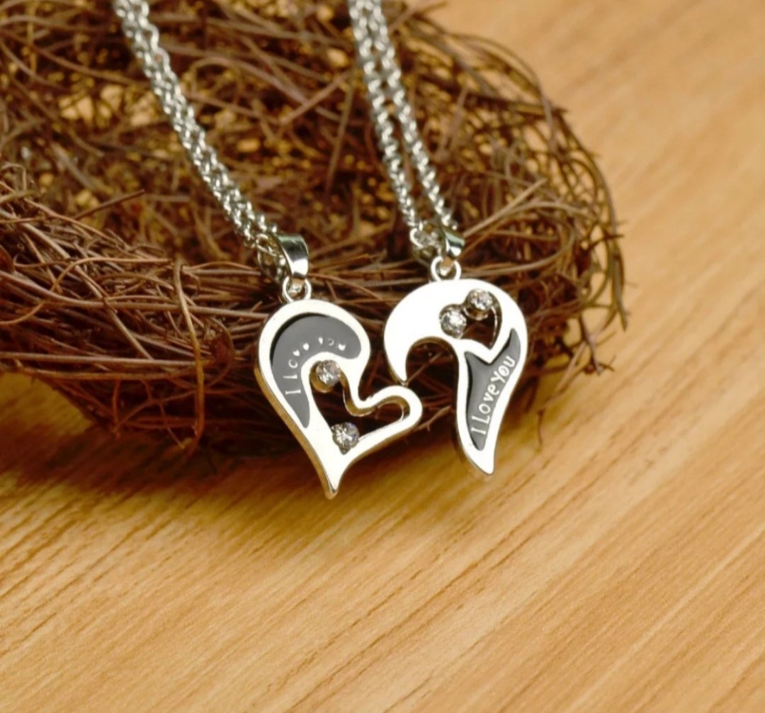 Парний сріблястий кулон на шию для закоханих, фото №1