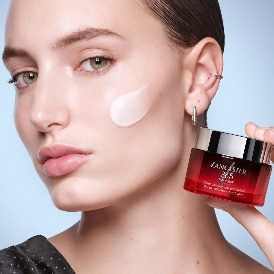 Денний крем Lancaster 365 Skin Repair Liposomal Cellular 50 мл, фото №5 Денний крем Lancaster 365 Skin Repair Liposomal Cellular 50 мл, фото №5