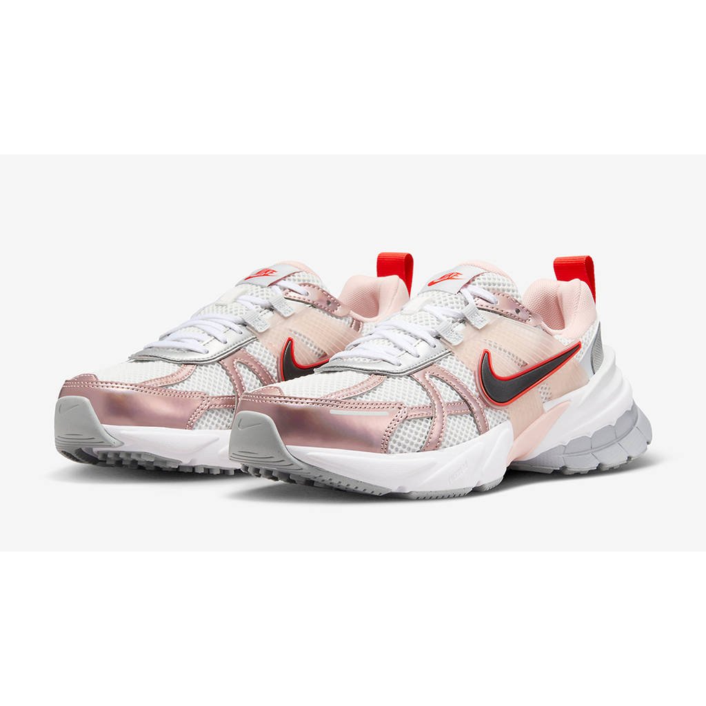 Кросівки бігові Nike V2K Run 37.5, фото №1