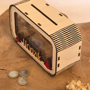 Скарбничка Lilubi з дерева з мотивом екскаватора персоналізована synthetic.ua - Фото 1