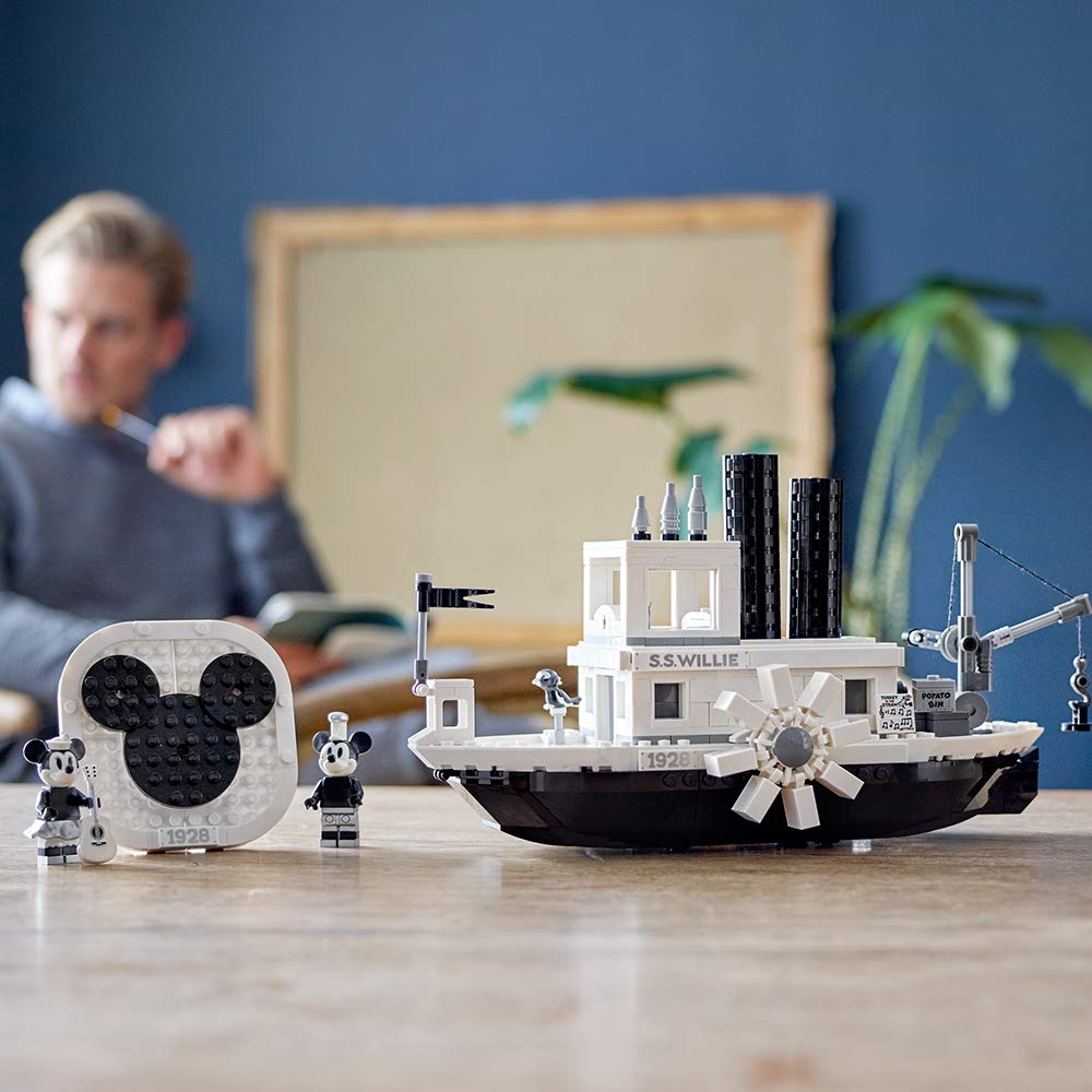 Конструктор LEGO Ideas 21317 Disney Steamboat Willie (751 деталей), фото №2
