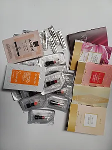 Набір зразків жіночого адвент-календаря Avon, 24 шт - Фото 1