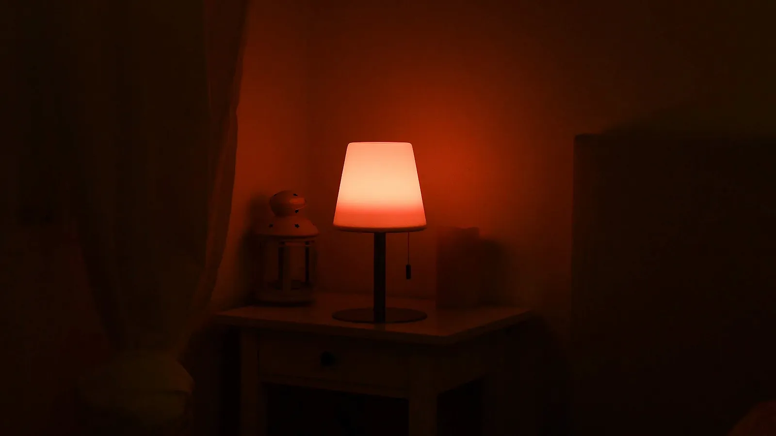 Настільна лампа Northpoint акумуляторна LED 4400 мАг 30 см зміна кольору водонепроникна біла, фото №2