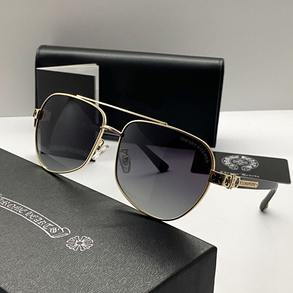 Мужские солнцезащитные очки Chrome Hearts с золотой оправой, фото №2