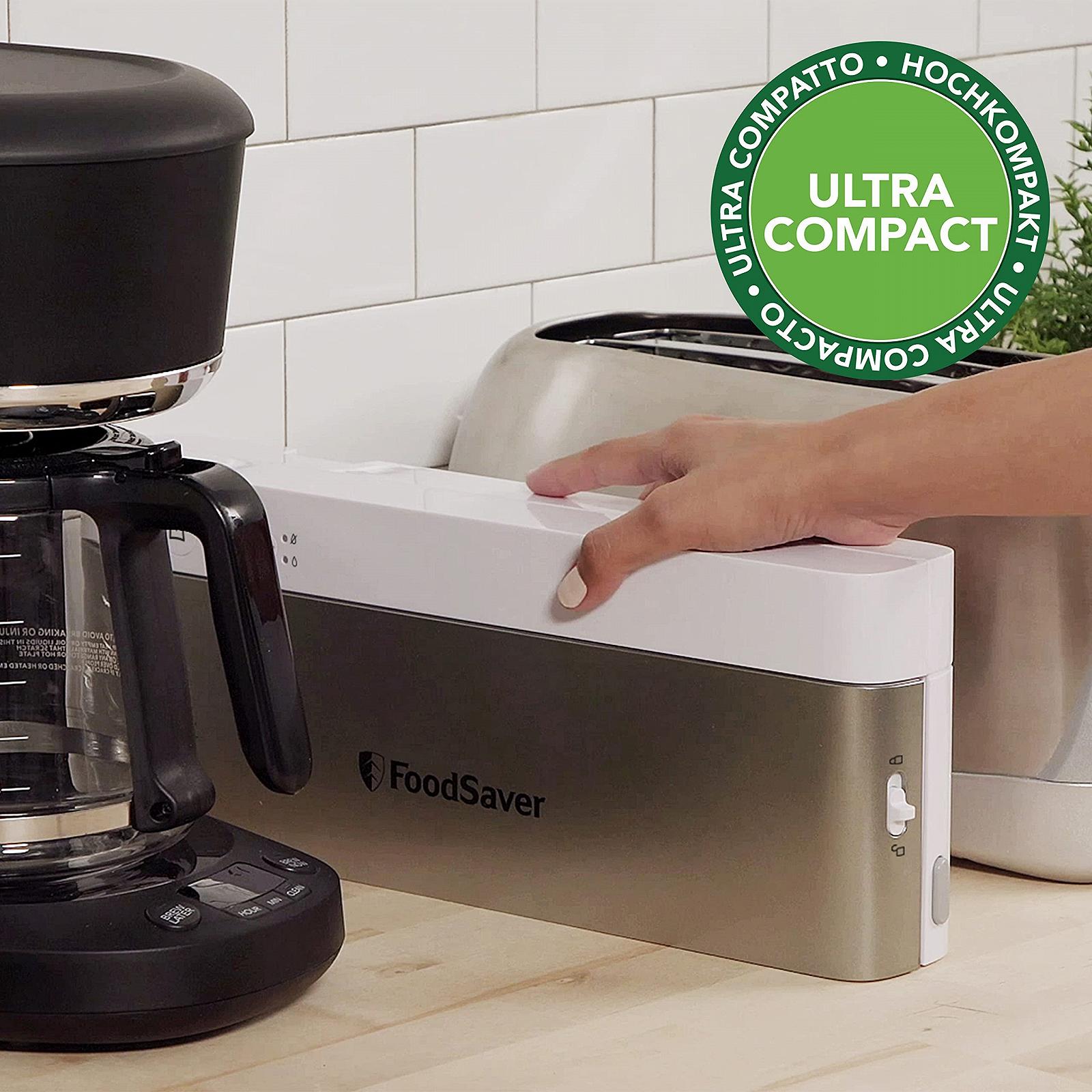 Вакуумний пакувальник FoodSaver Compact VS0100X Сріблястий з білими вставками, фото №3