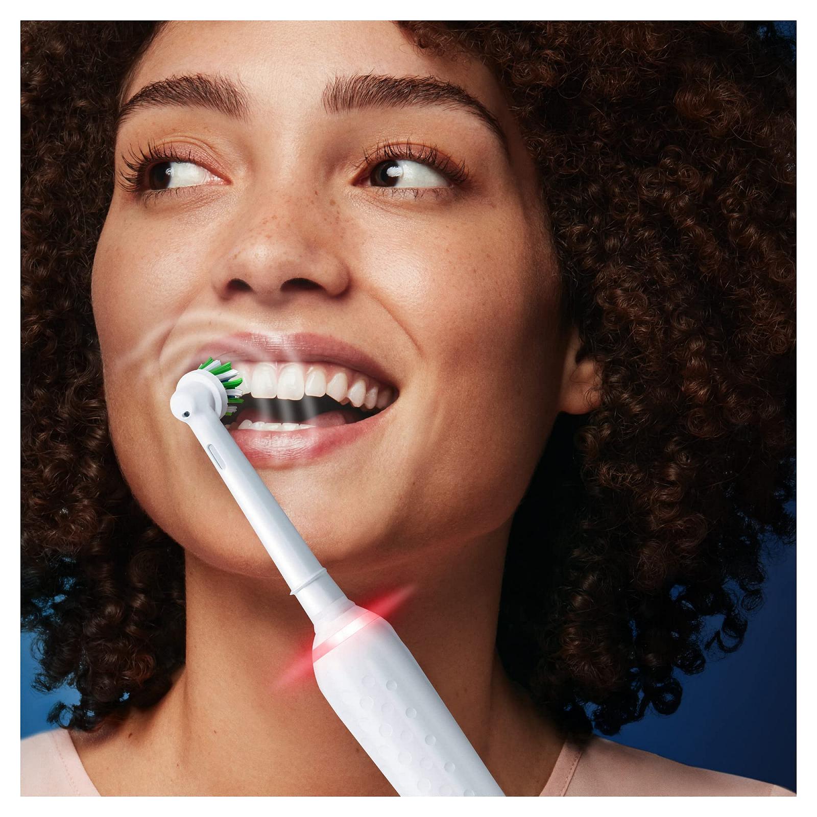 Зубная электрощетка Oral-B PRO 3 3500 с 3 режимами чистки и визуальным контролем давления 360°, фото №4