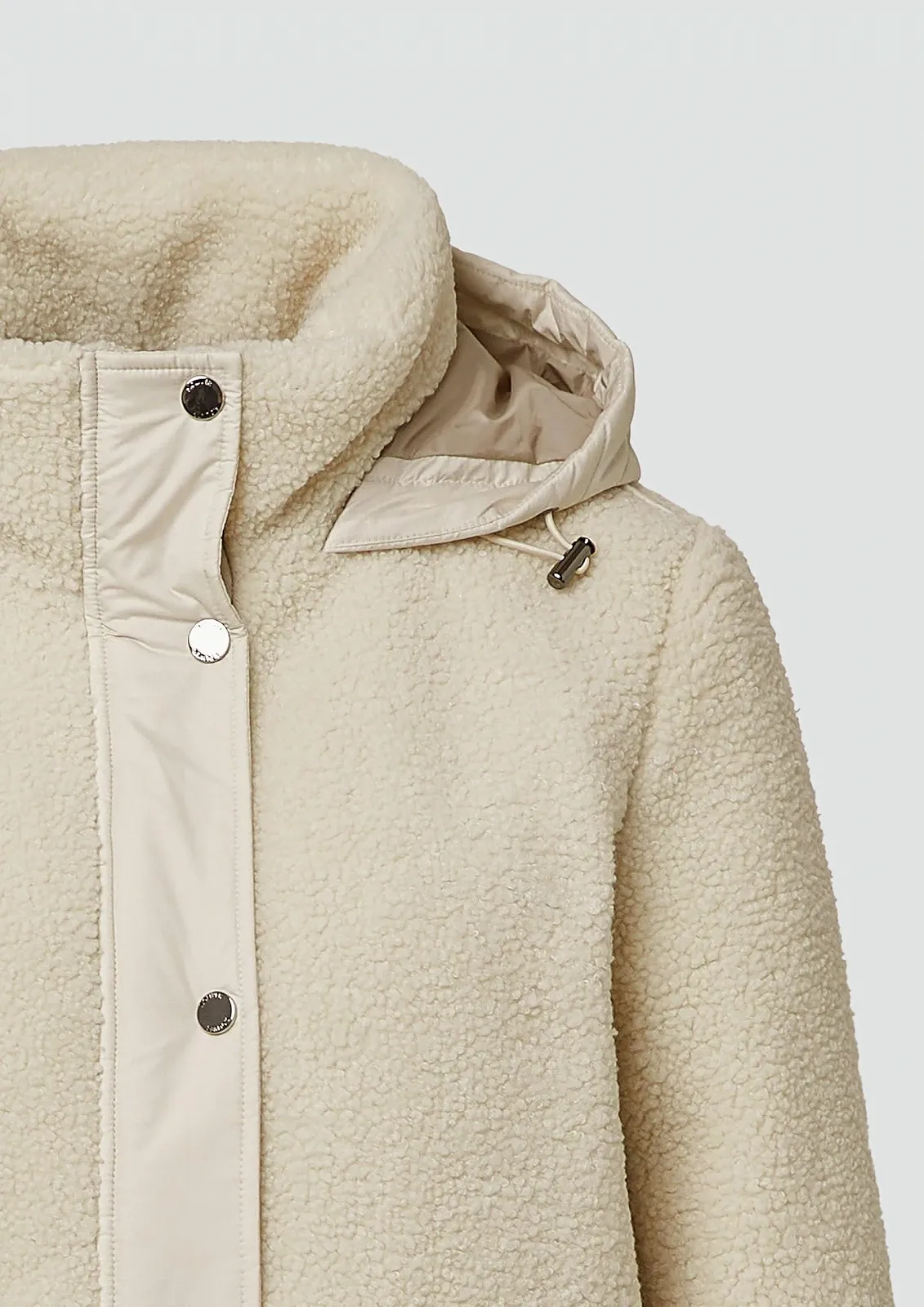 Короткое пальто teddy s.Oliver, фото №6 Короткое пальто teddy s.Oliver, фото №6