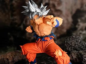 Фигурка Banpresto Goku SS Silver Dragon Ball Super - Blood of Saiyajins - Specialxx, 12 см, разноцветная synthetic.ua - Фото 1