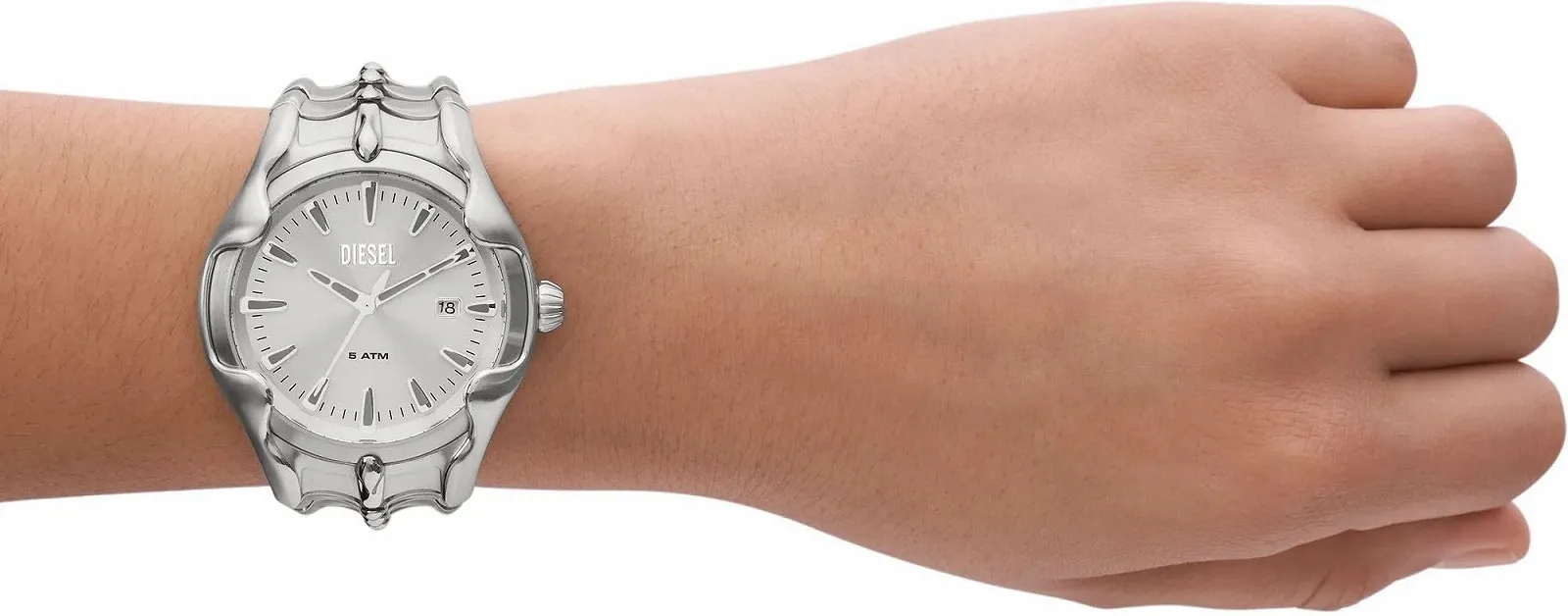 Чоловічий Аналоговий Кварцовий Годинник Diesel 32025182 Сріблястий Браслет, фото №4 Чоловічий Аналоговий Кварцовий Годинник Diesel 32025182 Сріблястий Браслет, фото №4