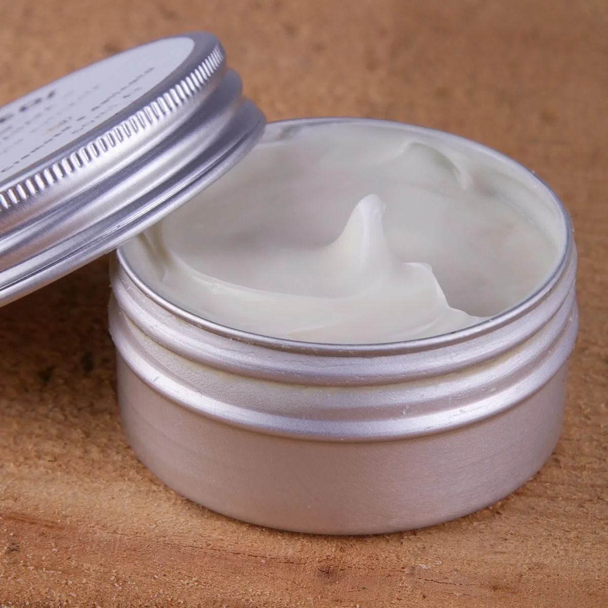 Крем для ног Dolomiti BioHemp Hemp Foot Cream с семенами и маслом конопли 50 мл, фото №7