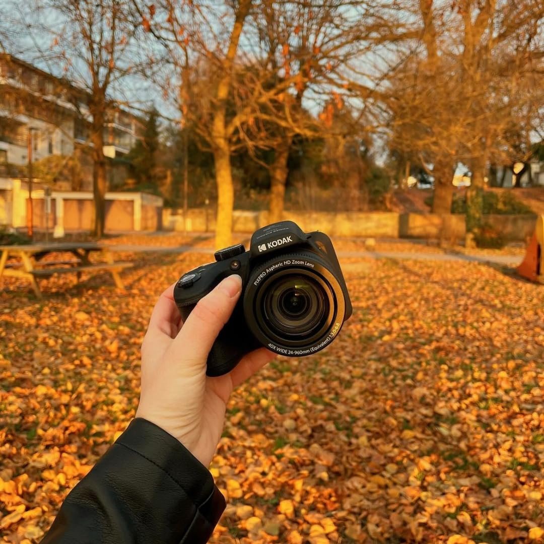 Цифровая камера KODAK Pixpro Astro Zoom AZ405 40x Зум 24 мм Широкий угол 20 Мп ЖК-дисплей 3 Full HD 1080p OIS AA Батарея - Черный, фото №10