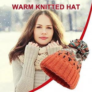 Шапка з помпоном Зимова шапка з помпоном Помаранчева synthetic.ua - Фото 1