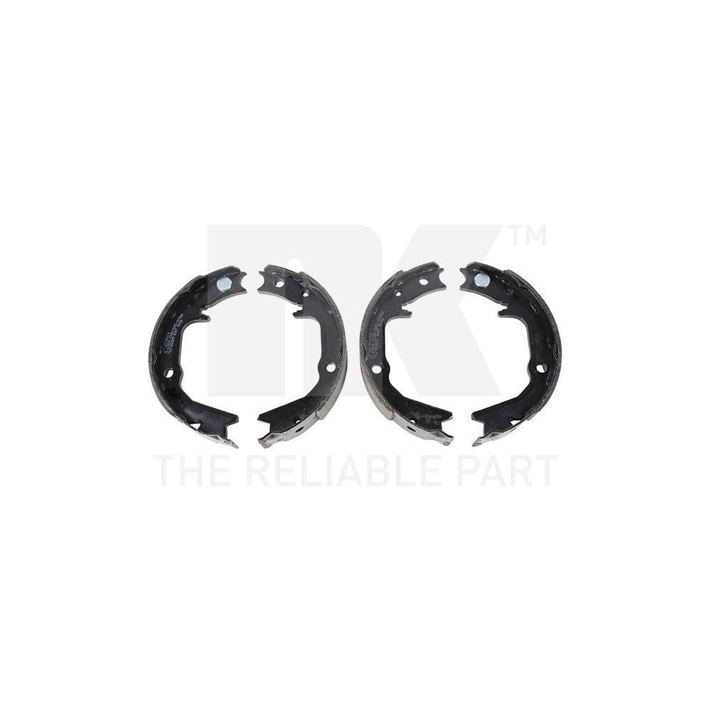 Комплект гальмівних колодок NK 2730674 MITSUBISHI задня вісь, фото №1 Комплект гальмівних колодок NK 2730674 MITSUBISHI задня вісь, фото №1