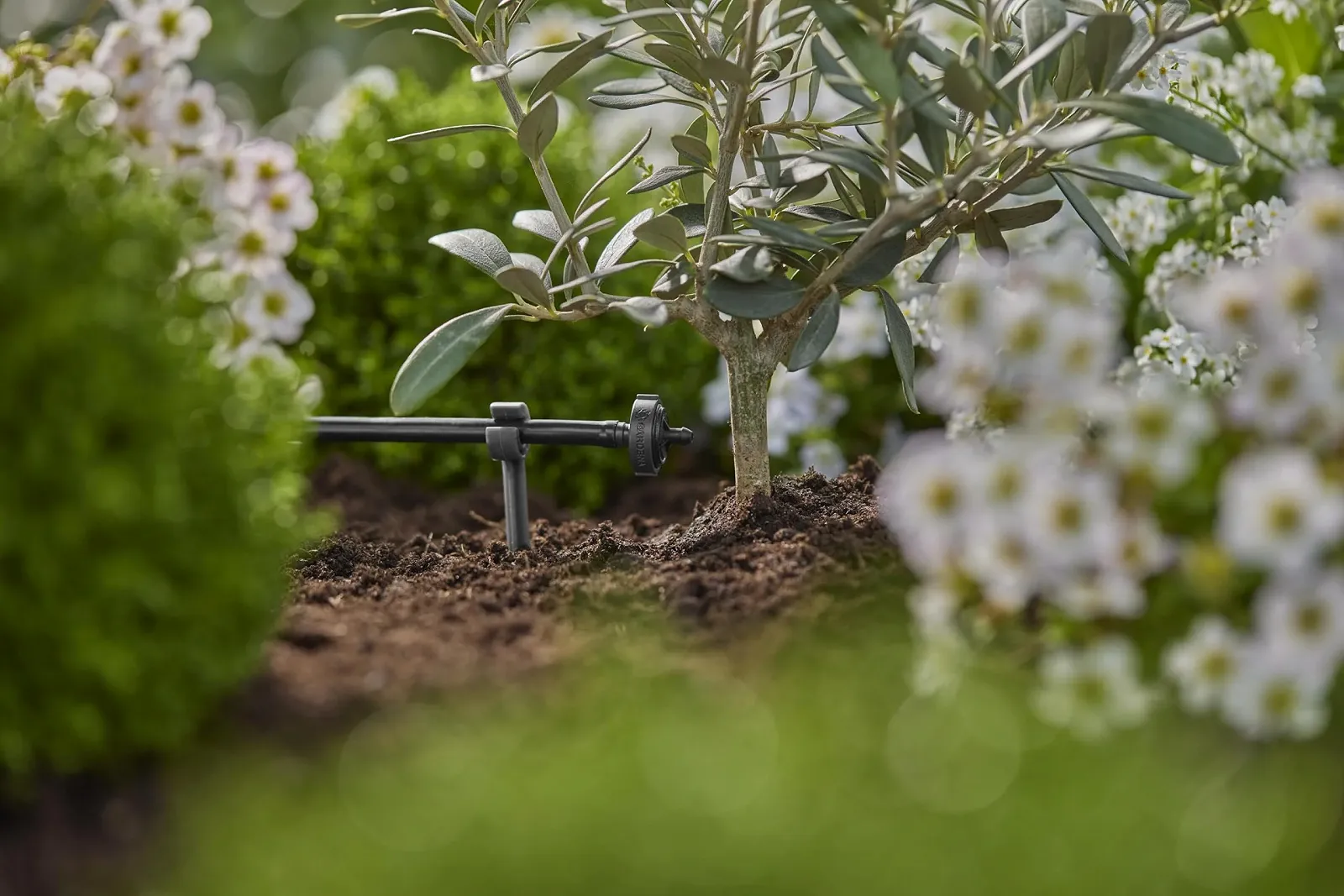 Крапельниця рядкова Gardena Micro-Drip System 2 л/год з регулюванням тиску (13302-20), фото №6