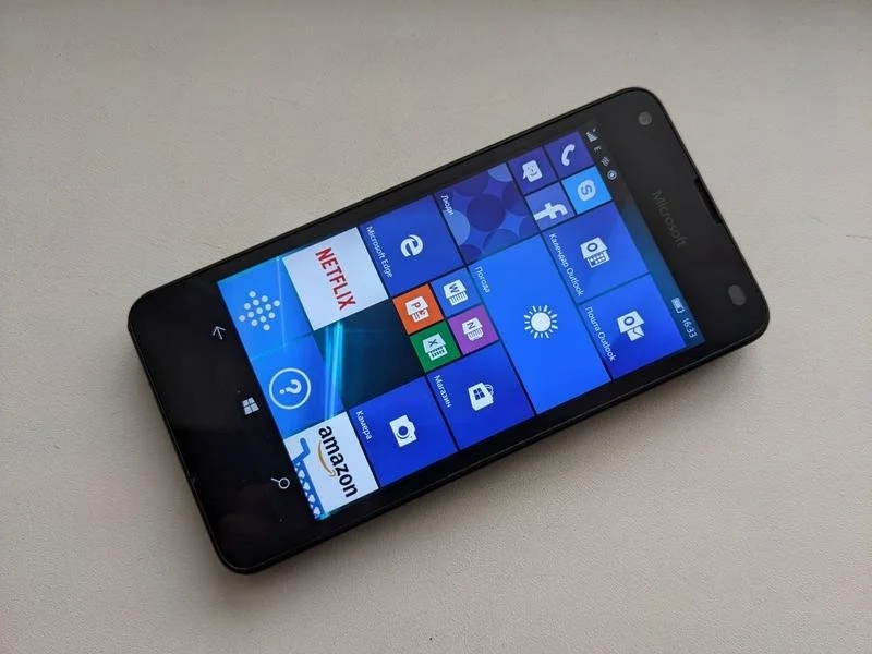 Смартфон Nokia lumia 550, фото №5