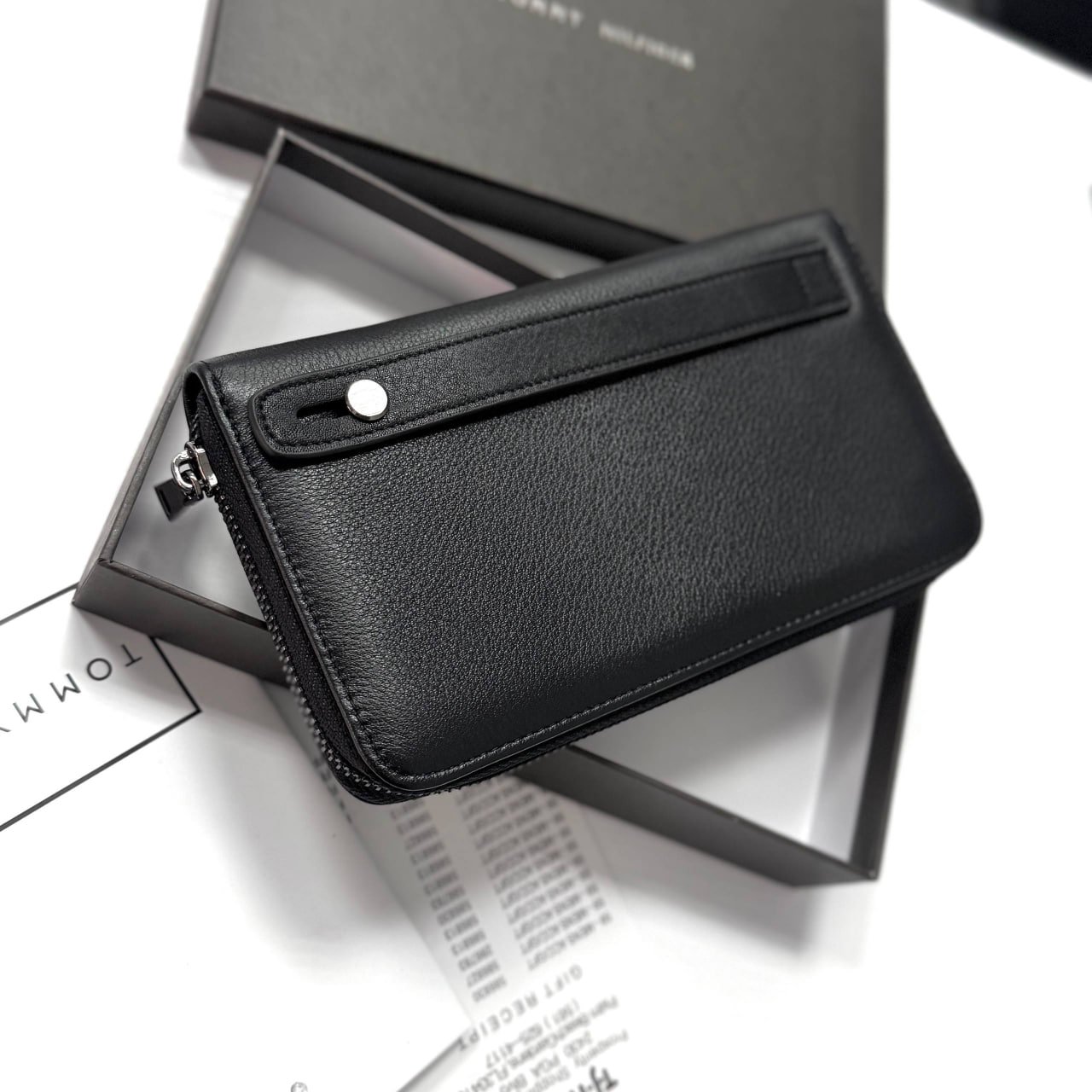 Мужской кошелек клатч на молнии из натуральной кожи Tommy Hilfiger, фото №11 Мужской кошелек клатч на молнии из натуральной кожи Tommy Hilfiger, фото №11