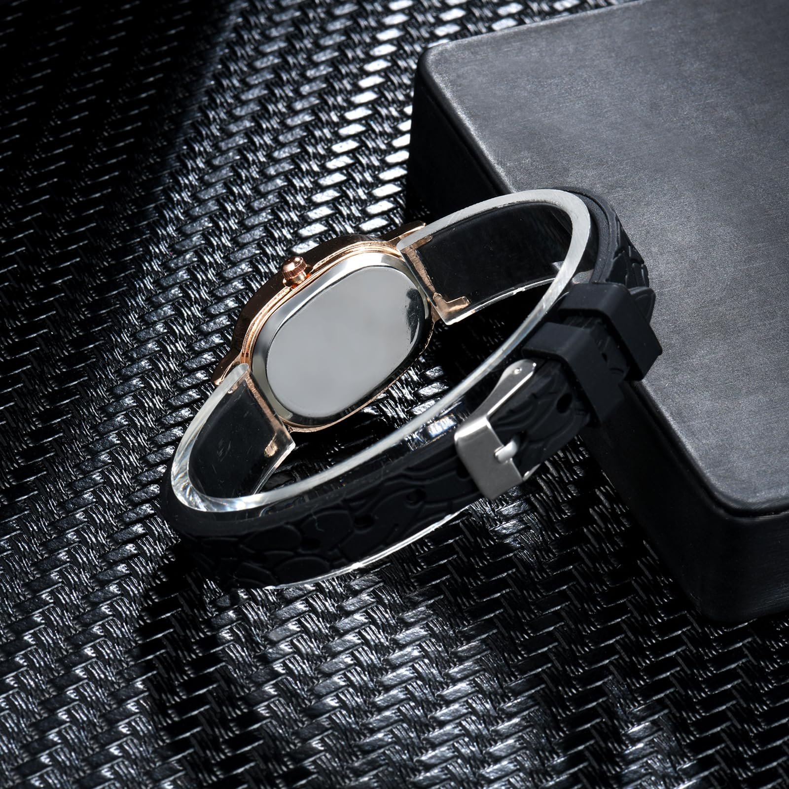 Женские наручные часы Силиконовые JewelryWe Кварцевые Аналоговые Классические Деловой Миниатюрные Овальные, с римскими цифрами и стразами, фото №7 Женские наручные часы Силиконовые JewelryWe Кварцевые Аналоговые Классические Деловой Миниатюрные Овальные, с римскими цифрами и стразами, фото №7