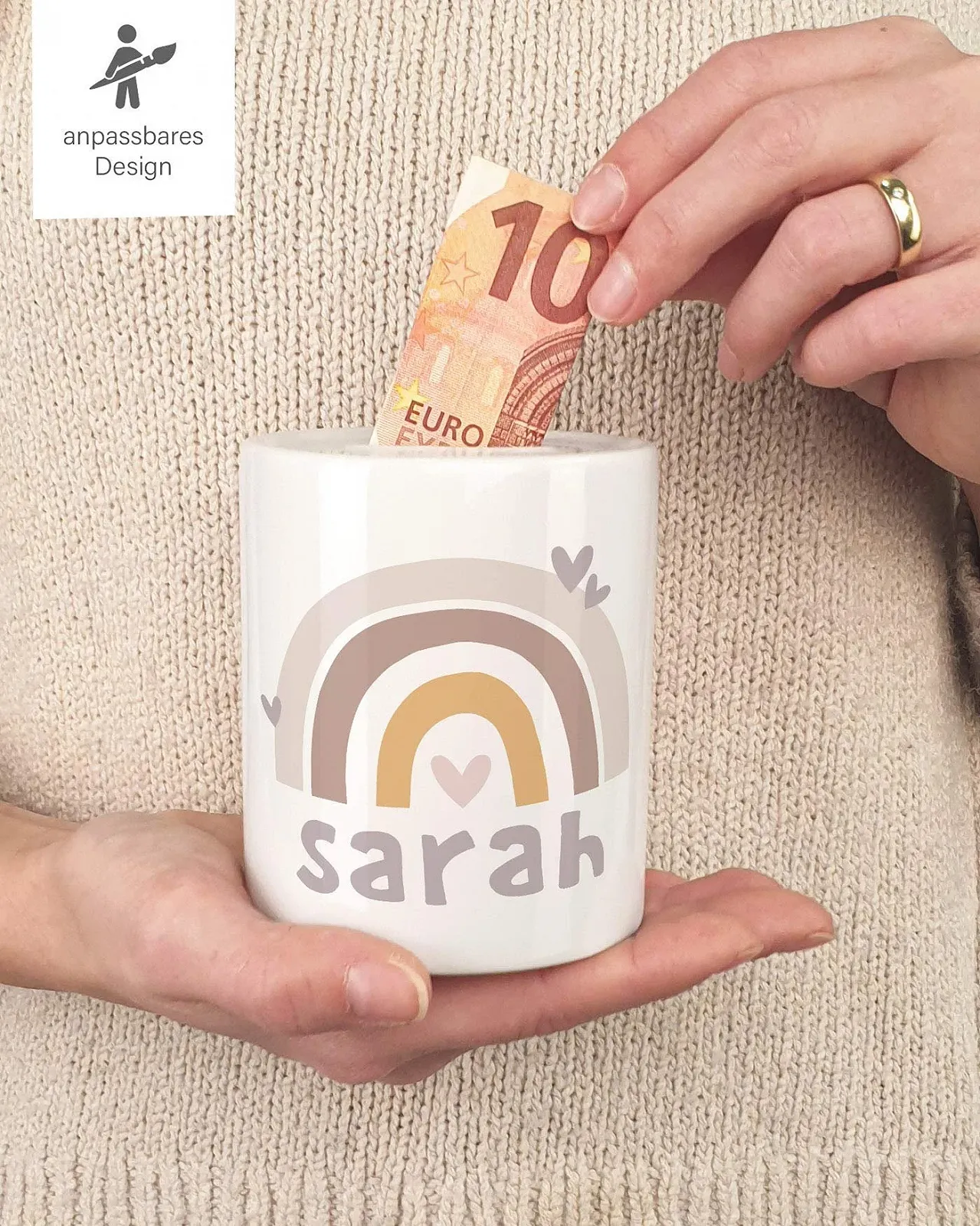 Скарбничка дитяча керамічна з ім'ям Райдужні серця, фото №3