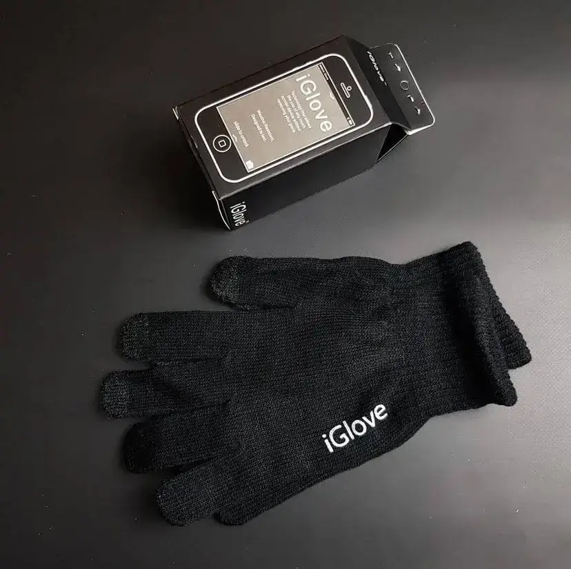 Подарочный мужской набор Calvin Klein White Winter трусы боксеры 5 штук 4 пар носков и перчатки Кельвин Кляйн, фото №5 Подарочный мужской набор Calvin Klein White Winter трусы боксеры 5 штук 4 пар носков и перчатки Кельвин Кляйн, фото №5