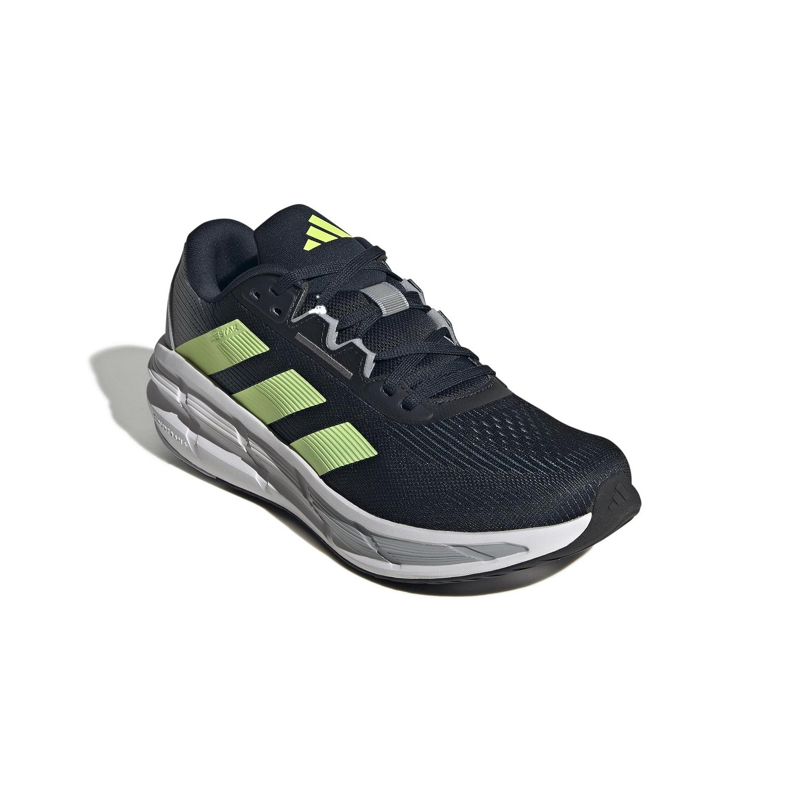Кросівки для бігу Adidas Questar 3 Чоловічі, фото №3 Кросівки для бігу Adidas Questar 3 Чоловічі, фото №3