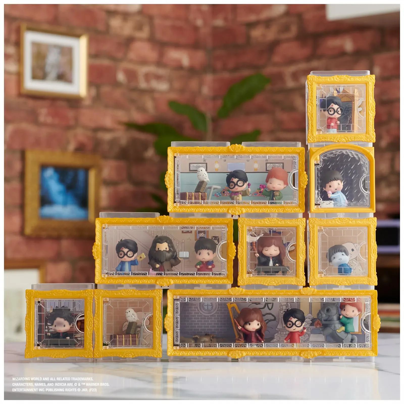 Подарунковий набір колекційних фігурок Wizarding World Harry Potter Micro Magical Moments Harry Potter, Ron Weasley, Hermione Granger, Fluffy Dog With Display Box, фото №8
