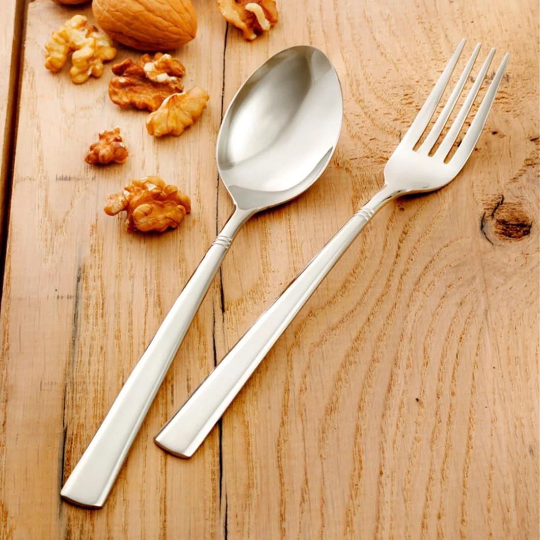 Набір столових приборів AMEFA Palmon, 16 предметів, на 4 персони, нержавіюча сталь, фото №2 Набір столових приборів AMEFA Palmon, 16 предметів, на 4 персони, нержавіюча сталь, фото №2