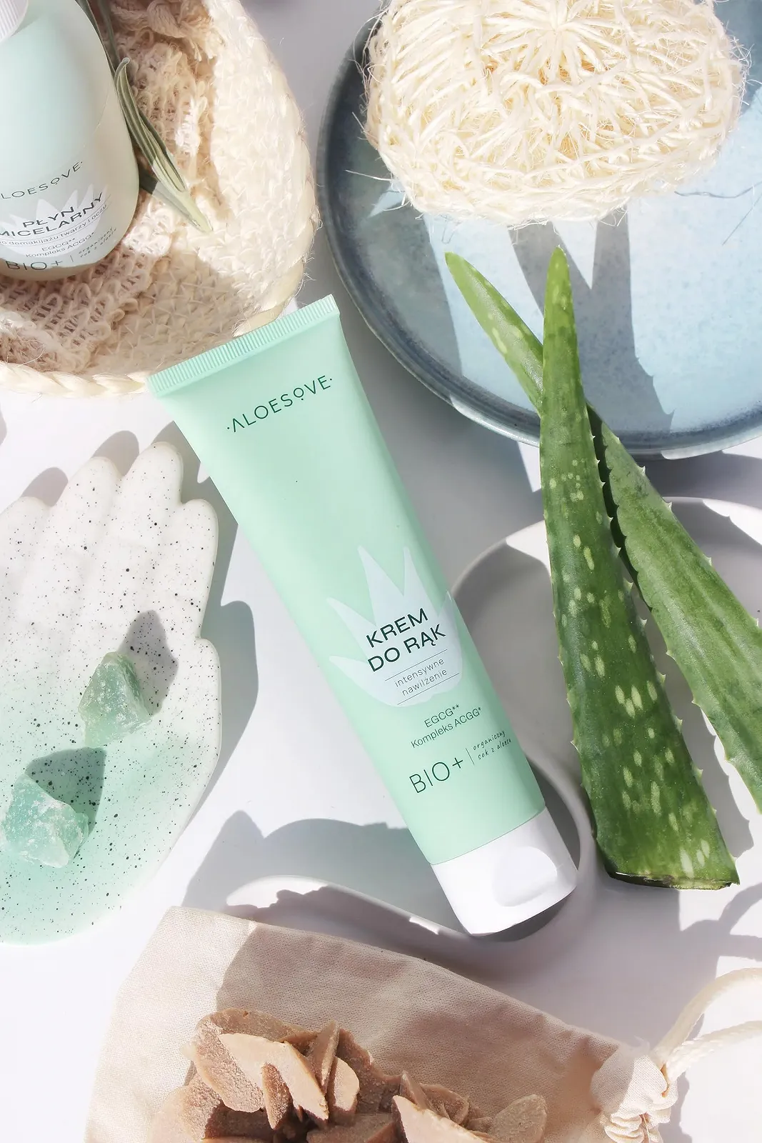 Крем для рук Vegan с маслом ши и алоэ вера 100 мл - для сухой и раздраженной кожи рук, интенсивное увлажнение и регенерация, фото №7