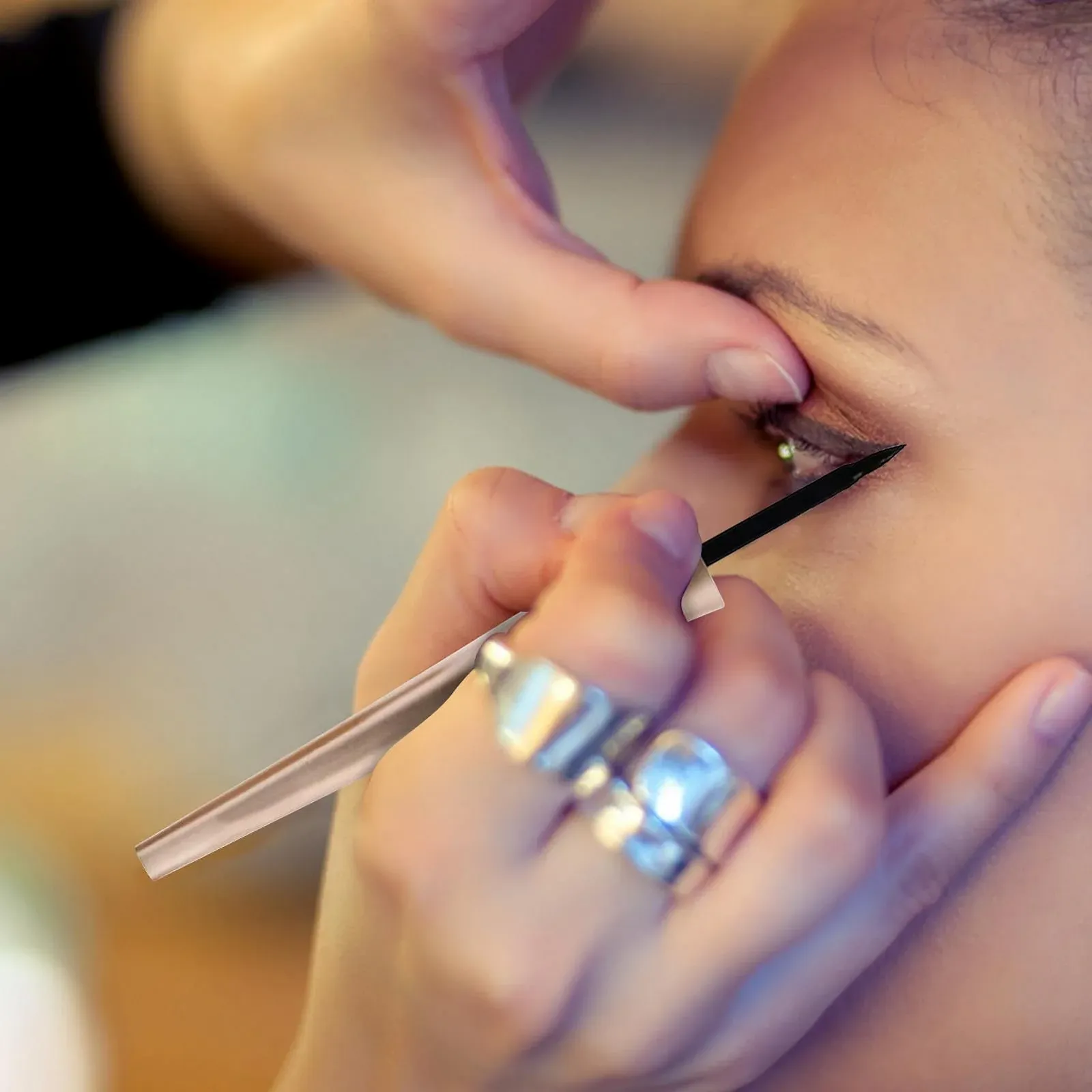 Підводка рідка Atfoton водостійка, фото №3 Підводка рідка Atfoton водостійка, фото №3