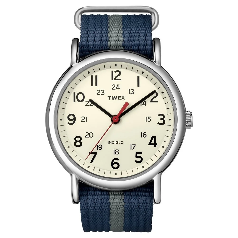 Унисекс часы Timex Weekender Quartz с аналоговым дисплеем и нейлоновым ремешком, фото №1 Унисекс часы Timex Weekender Quartz с аналоговым дисплеем и нейлоновым ремешком, фото №1