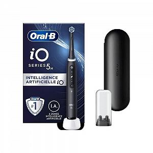 Електрична зубна щітка Oral-B iO5N з ручкою для заряджання, штучним інтелектом iOS, 1 головкою та дорожнім футляром - чорна - Фото 1