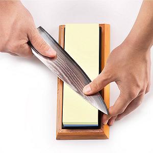 Точильный камень Wakoli 1000/4000 корунд с деревянным и силиконовым держателем synthetic.ua - Фото 1