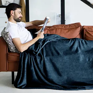 Покривало Gräfenstayn Флісова на Диван Кушетку (Синя, 150 x 130 см) synthetic.ua - Фото 1