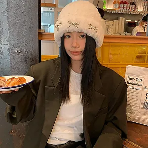 Шапка Ldabrye для дівчат-підлітків з металевим бантом В'язана synthetic.ua - Фото 1