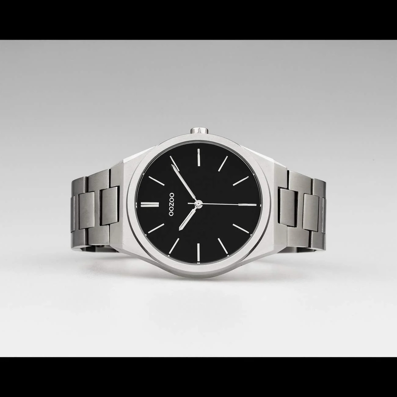 Унісекс годинник Oozoo з ланковим браслетом з нержавіючої сталі 40 мм, фото №6 Унісекс годинник Oozoo з ланковим браслетом з нержавіючої сталі 40 мм, фото №6