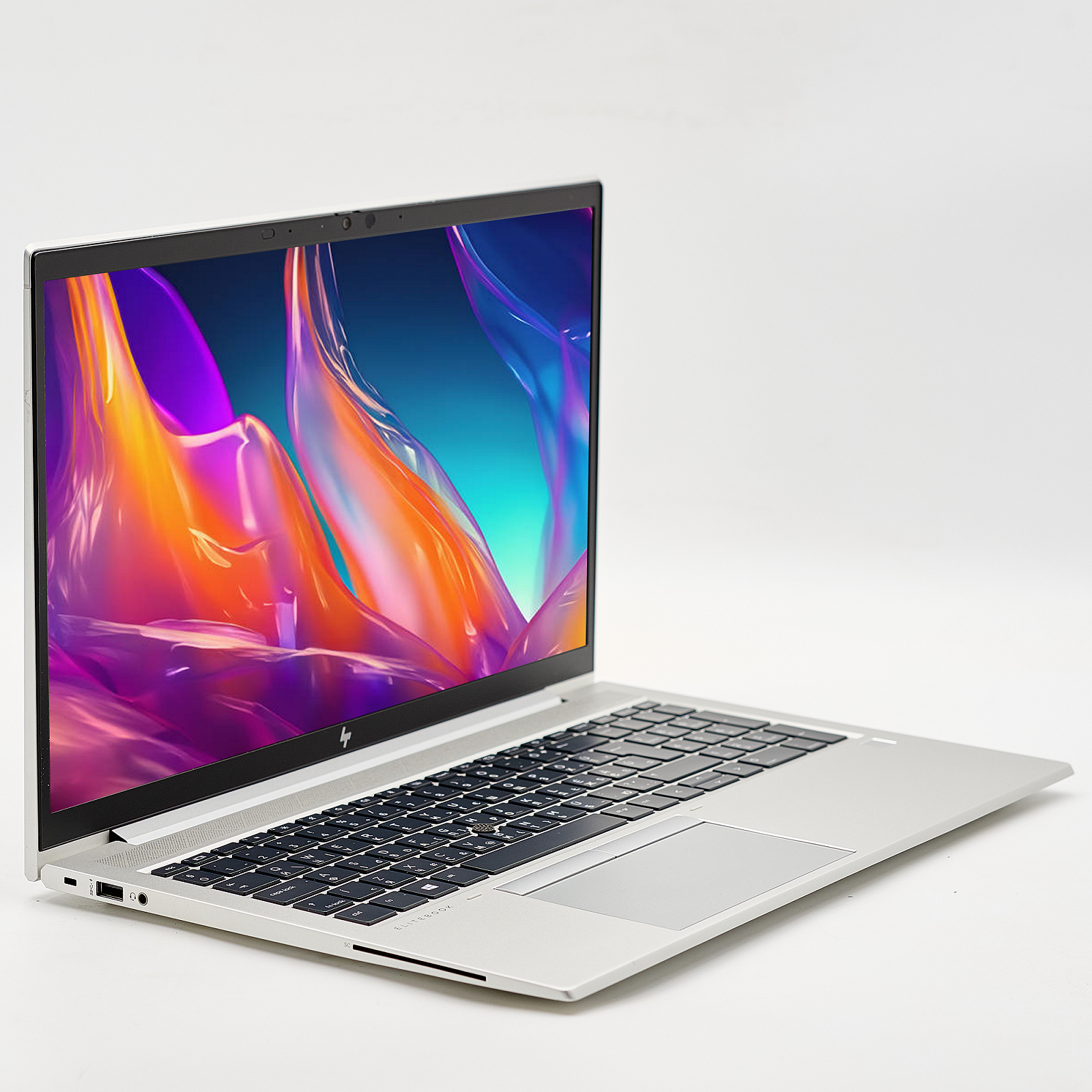 Ноутбук 15,6" HP EliteBook 855 G8 AMD Ryzen 5 Pro 5650U RAM 32 ГБ SSD 256 ГБ AMD Radeon Graphics Металевий корпус(4652), фото №3
