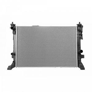 Радиатор охлаждения двигателя HELLA 8MK 366 301-481 synthetic.ua - Фото 1