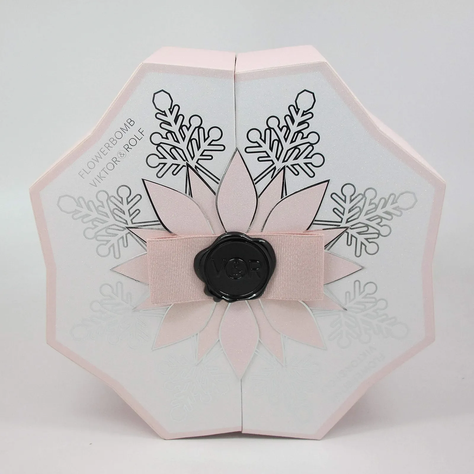 Набір Viktor & Rolf Flowerbomb 50 мл Парфумована вода 50 мл Лосьйон для тіла 50 мл Гель для душу, фото №2