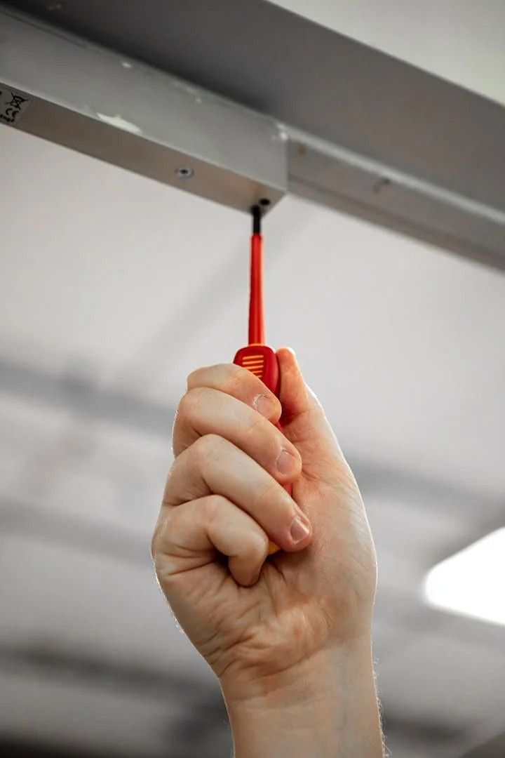 Викрутка діелектрична NEO TOOLS PlusMinus 1000 V VDE-ізольована багатокомпонентна рукоятка 80 мм (SL/PH1 x 80 мм), фото №3