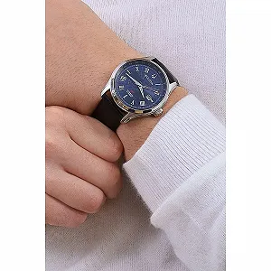 Часы Bulova Classic Wilton GMT 96B385 Мужские Сталь и Кожа Серебристый/Черный/Синий, 43 мм, Водостойкость: 3 Бар synthetic.ua - Фото 1