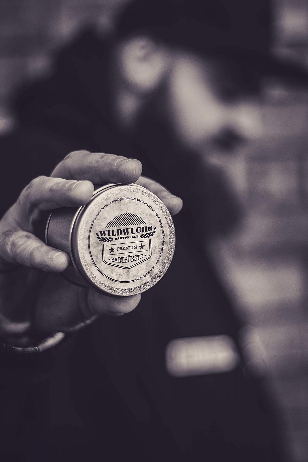 Щітка для бороди Wildwuchs Bartpflege з натуральною щетиною кабана і бамбуковою ручкою, фото №3