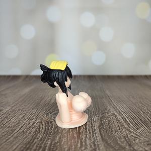 Мини фигурка болванчик в машину статуэтка на пружине Канако synthetic.ua - Фото 1