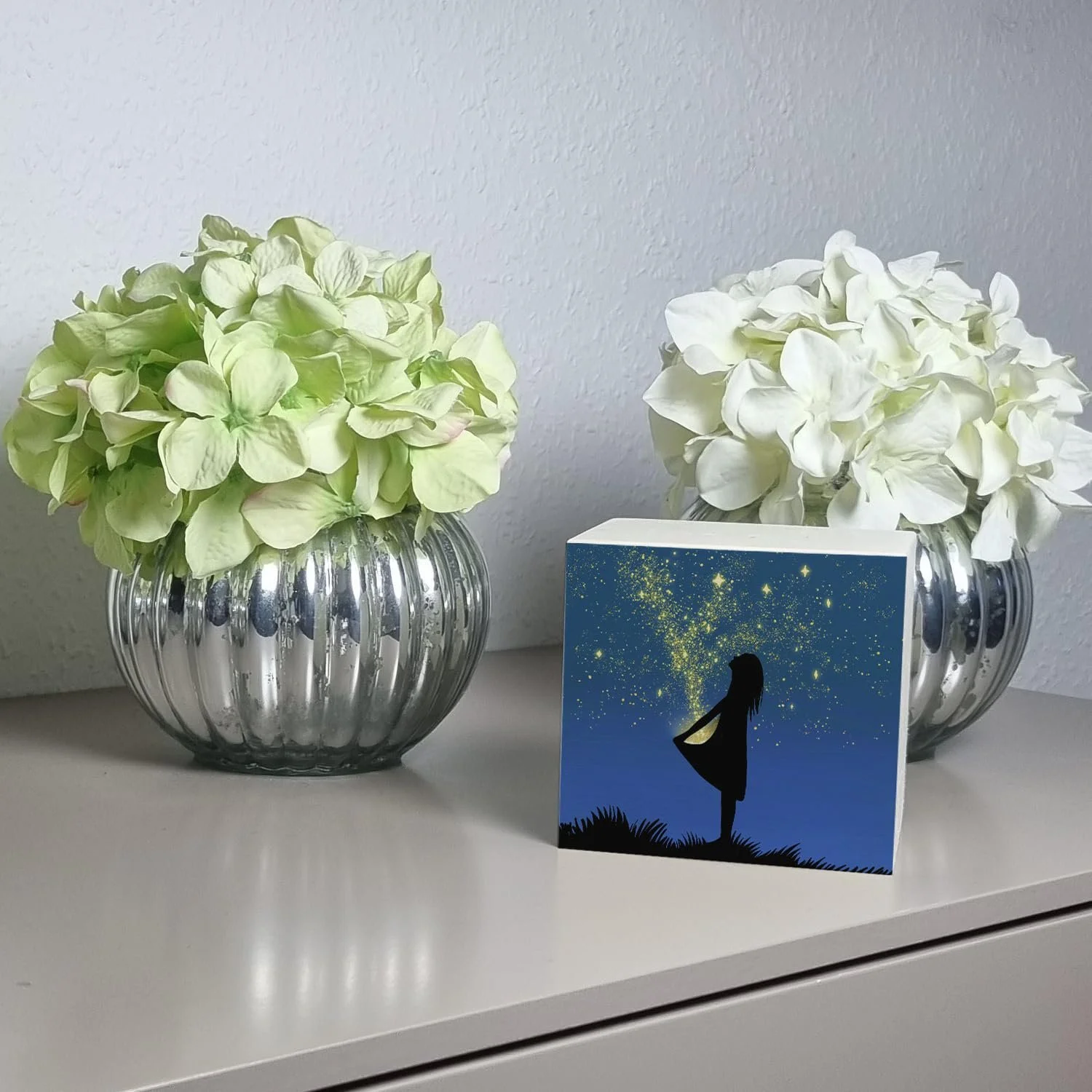 Скарбничка дерев'яна Girls in Star Dress з казковим мотивом, фото №2