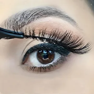 Magic Набор Самоклеющийся Жидкая Подводка для Глаз с Аппликатором и 3 Парами Ленточных Ресниц Ежедневный synthetic.ua - Фото 1