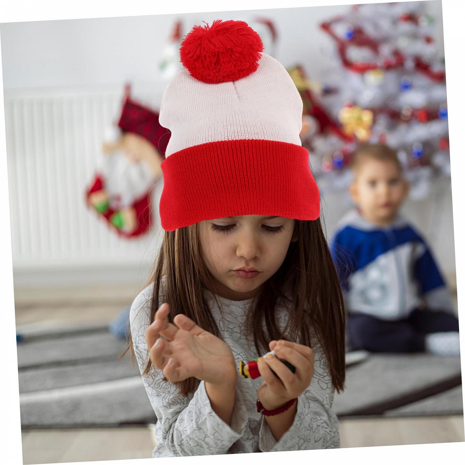 Вязаная шапка WRITWAA Красно-белая, фото №4 Вязаная шапка WRITWAA Красно-белая, фото №4