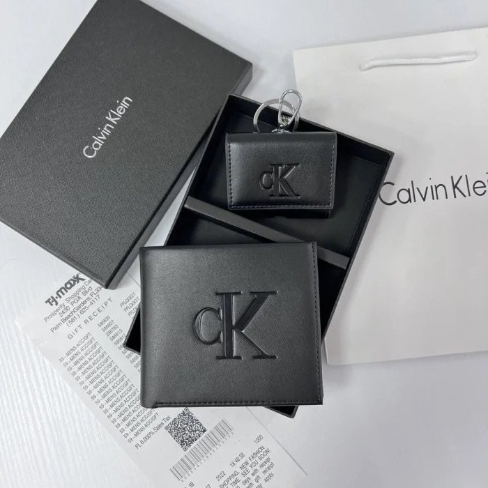 Мужской кожаный портмоне для карт и денег с брелоком и ключницей Calvin Klein, фото №1