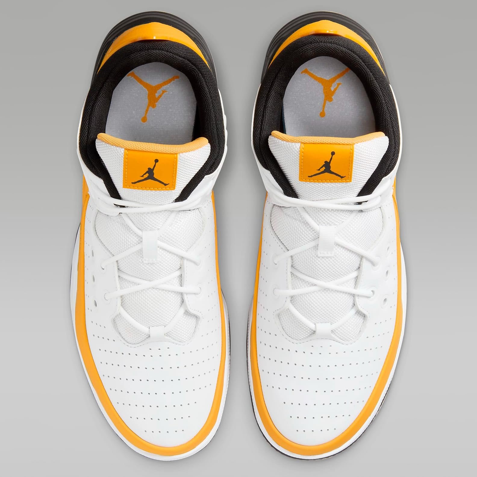 Кросівки Nike Jordan Max Aura 5, фото №2