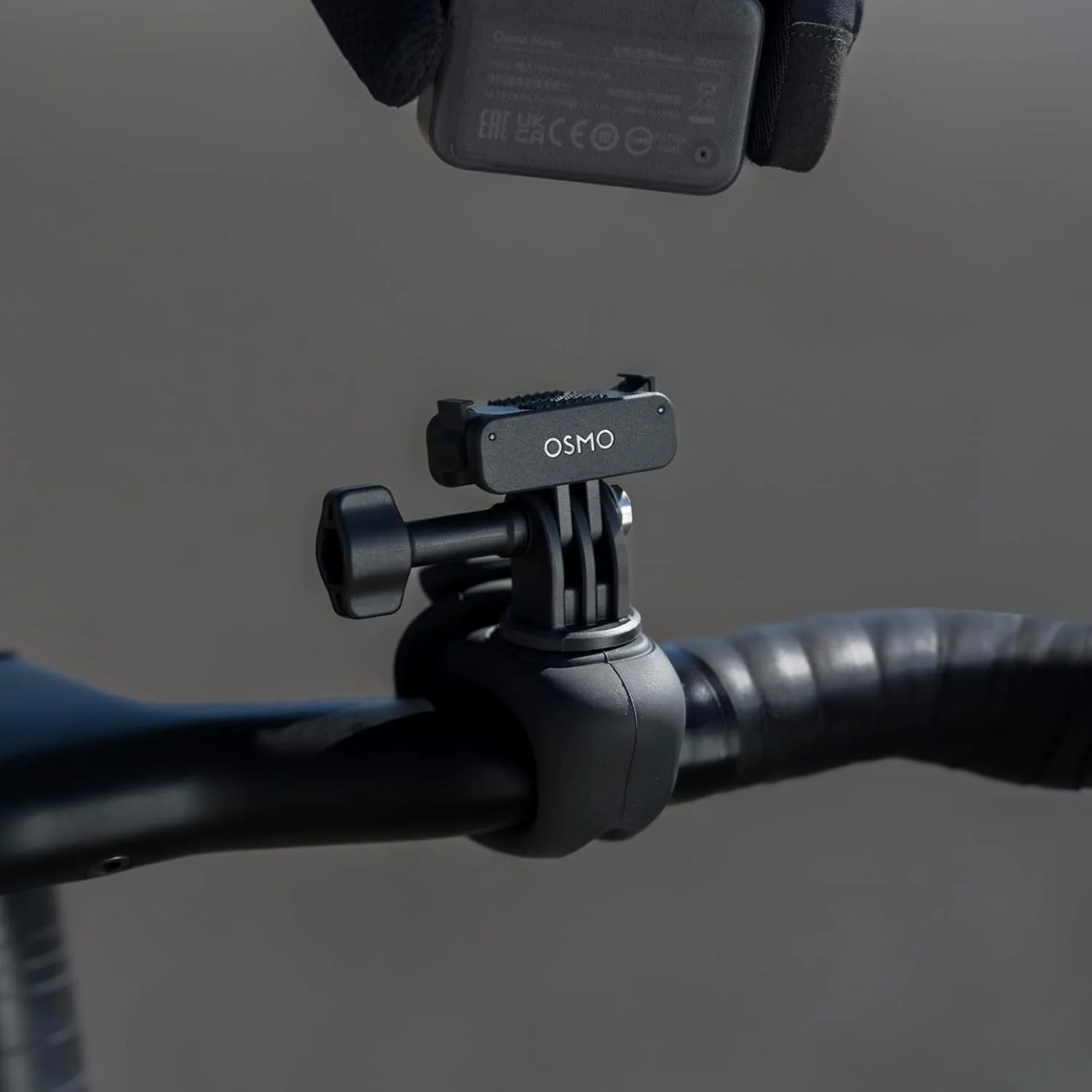 Быстросъемный магнитный адаптер Osmo Dual-Direction для DJI Osmo Nano, DJI Osmo Action 3 / 4 / 5 pro / Двухзубный крепеж / 1/4" / Складной / Черный (CP.AS.AA000024.01), фото №5 Быстросъемный магнитный адаптер Osmo Dual-Direction для DJI Osmo Nano, DJI Osmo Action 3 / 4 / 5 pro / Двухзубный крепеж / 1/4" / Складной / Черный (CP.AS.AA000024.01), фото №5