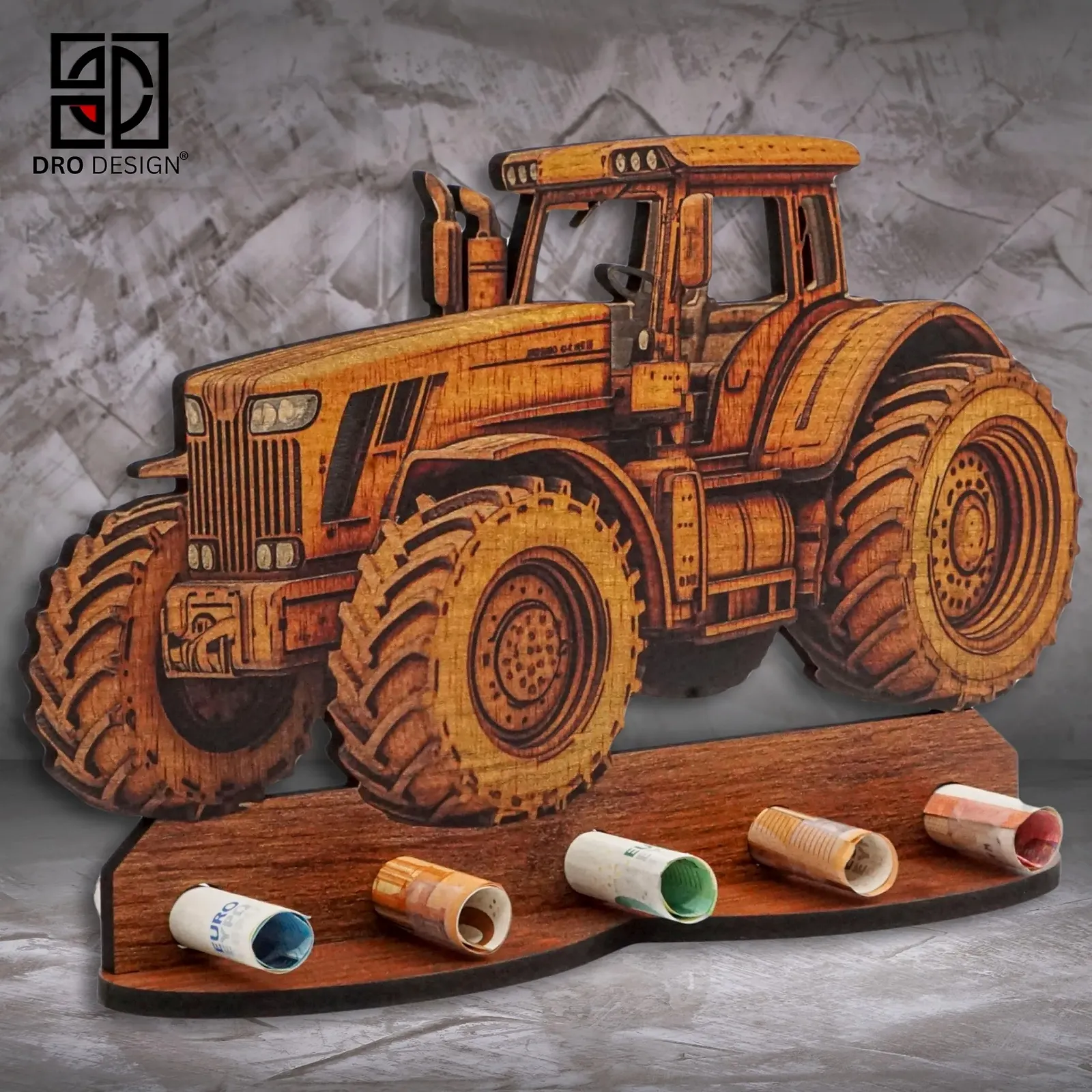 Креативний грошовий подарунок DRO Design у вигляді трактора з дерев'яним оздобленням Прикраса, фото №9 Креативний грошовий подарунок DRO Design у вигляді трактора з дерев'яним оздобленням Прикраса, фото №9