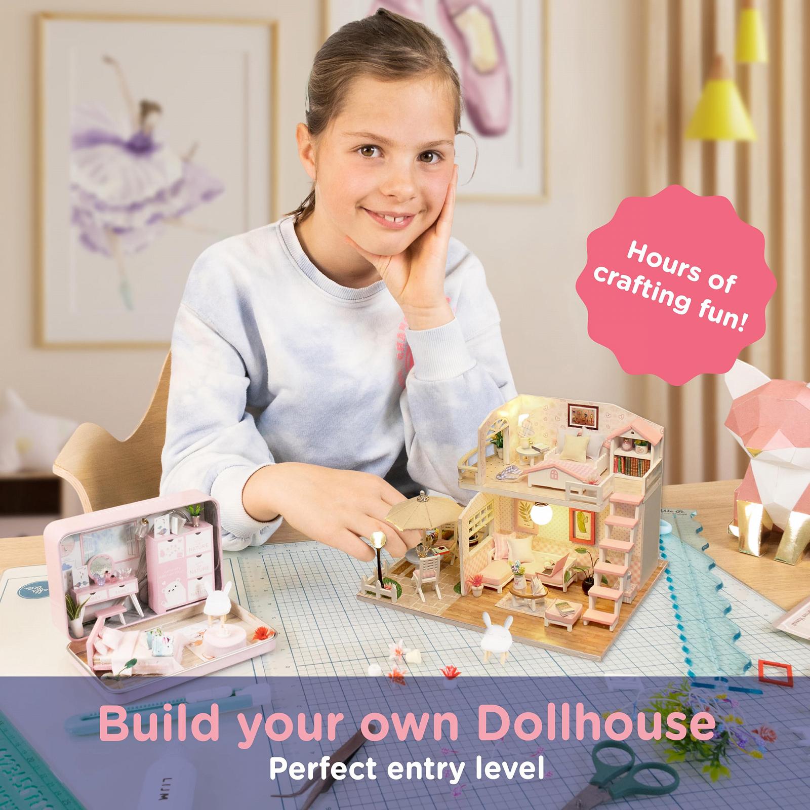 Деревянный домик Crafts&Co DIY 1:18 Розовая комната, фото №3