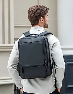 Рюкзак для ноутбука Mark Ryden City 15.6" USB Водоотталкивающий Черный synthetic.ua - Фото 1